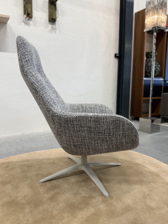 Image 1 of Pode Spot Two Poltroncina girevole in tessuto Migo 