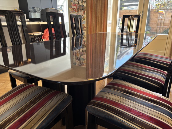 Image 1 of Giorgetti magnifique ensemble de salle à manger design italien. 8 chaises, table à manger et buffet/coiffeuse