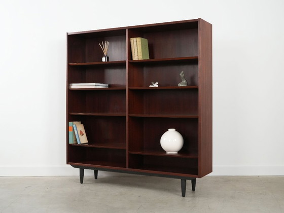 Image 1 of Bibliothèque en acajou, design danois, années 1970, designer : Carlo Jensen, fabricant : Hundevad