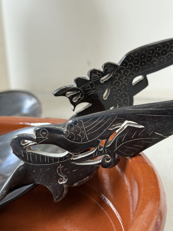 Image 1 of Ensemble ancien de cuillères en corne de buffle d'Indonésie (7 pièces)