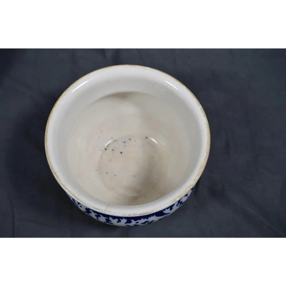Par de Macetas de Porcelana del Sudeste Asiático, finales del siglo XIX – Porcelain (photo 12 of 12)