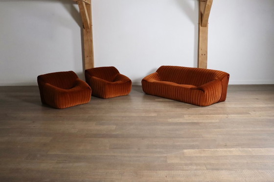 Image 1 of Paar Cinna Sandra loungestoelen in fluweel van Annie Hieronimus, 1970