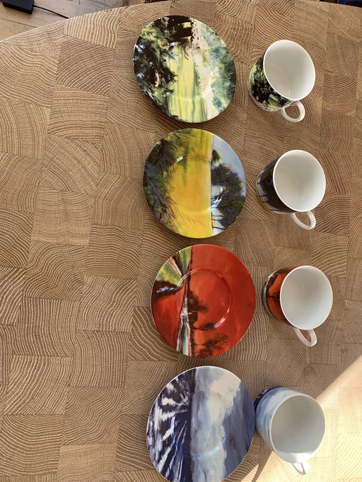 4 coffee/tea cups and saucers designed by Doet Boersma