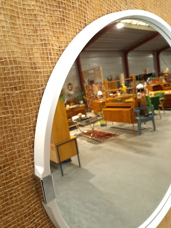 Image 1 of Witte ronde kunststof spiegel met chroom