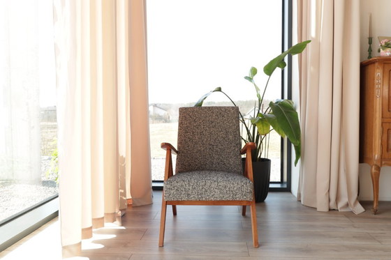 Image 1 of Loungestoel zwart granola mid-century modern design