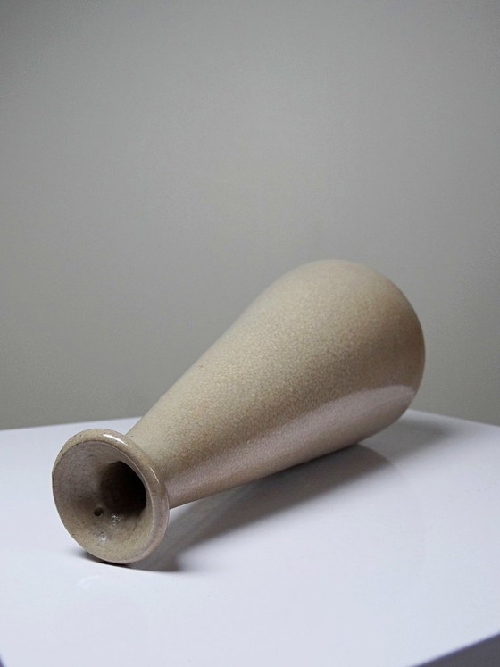 Image 1 of Conical Art Deco vase in beige crackled earthenware, circa 1930-1950