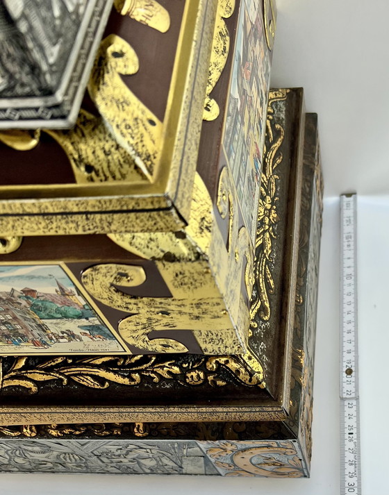 Image 1 of Juego de 6 latas de pan de jengibre nostálgicas – Lebkuchen Schmidt & Wicklein, Nuremberg, ca. 1950-1970