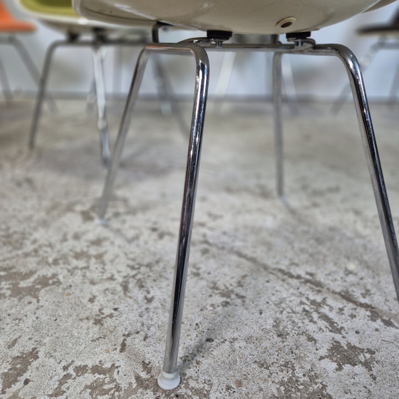 Image 1 of Eames Herman Miller, sedie in fibra di vetro Vitra DSX, vintage