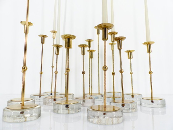 Image 1 of Set von 15 skandinavischen Kerzenhaltern aus Messing und Glas, Gunnar Ander, Ystad Metall, Schweden 1960