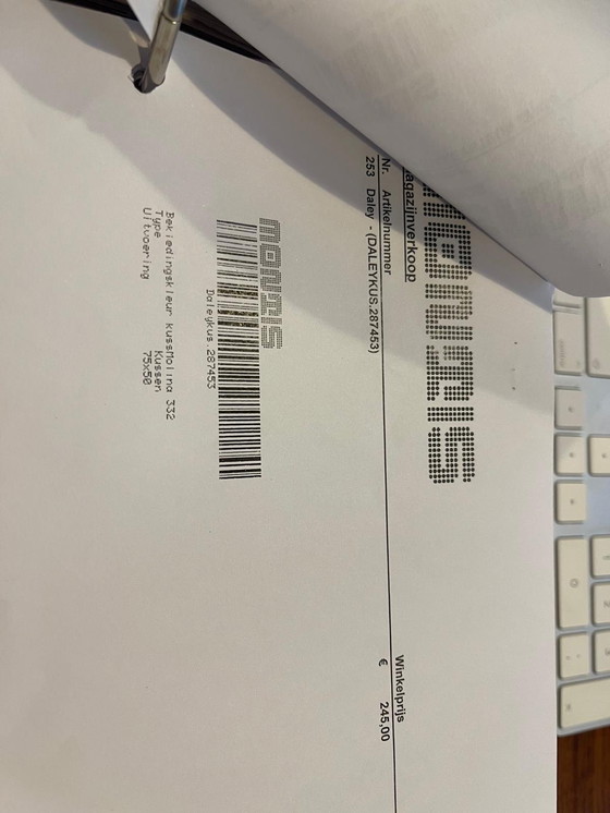 Image 1 of Montis Daley 2,5 places