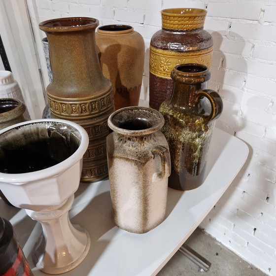 Image 1 of Collezione di 18 vasi d'epoca della Germania occidentale