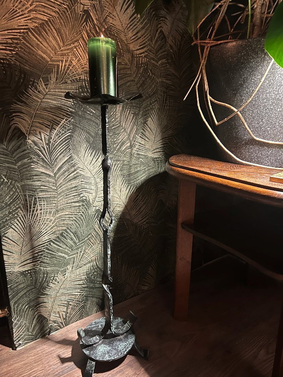 Image 1 of Candelero de hierro fundido macizo patinado, mediados de los años 60