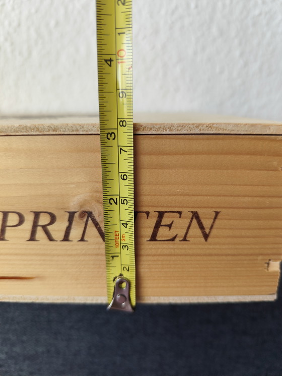 Image 1 of Wooden box of Aachener Printen (gingerbread) with Aachen Cathedral engraving, metal clasp, vintage.