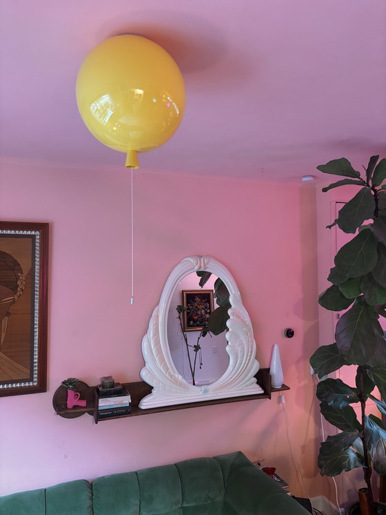 Image 1 of Miroir coquillage postmoderne iconique des années 1980 – 90×107 cm – Design vintage