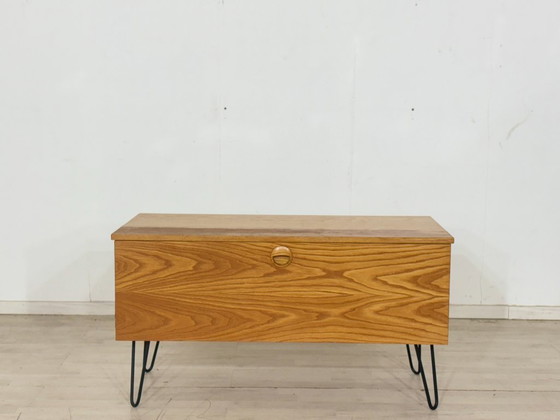 Image 1 of Prachtig dressoir/ladekast van Hellerau, serie 427 – design uit het midden van de 20e eeuw.