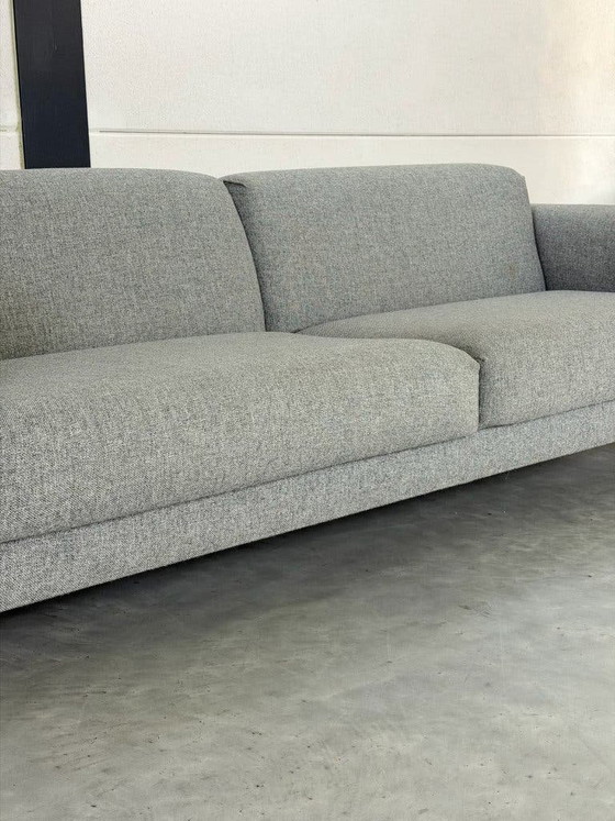 Design on Stock Aikon 4-seater sofa - as new – 3-5 seaters, Textile (photo 5 of 9)