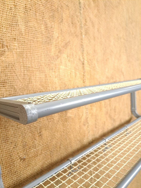 Image 1 of Habo Wandgarderobe mit weißem Netzgewebe, Nr. 12