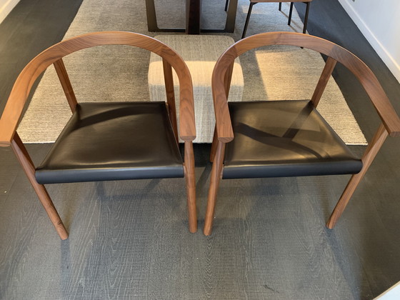 Image 1 of 2X Tokyo Chair Bensen Notenhout