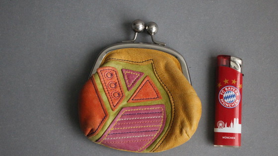 Image 1 of Vintage Fossil leather wallet with kiss-the-closure closure