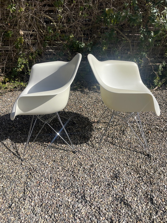 Image 1 of Eetkamerstoel DAR chroom onderstel cotone bianco