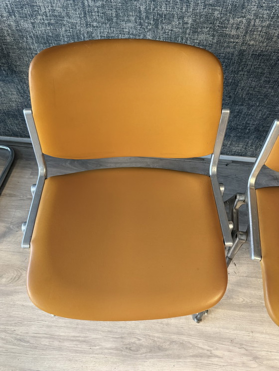 Image 1 of 2 sillas Dsc106 de Giancarlo Piretti para Castelli, década de 1960