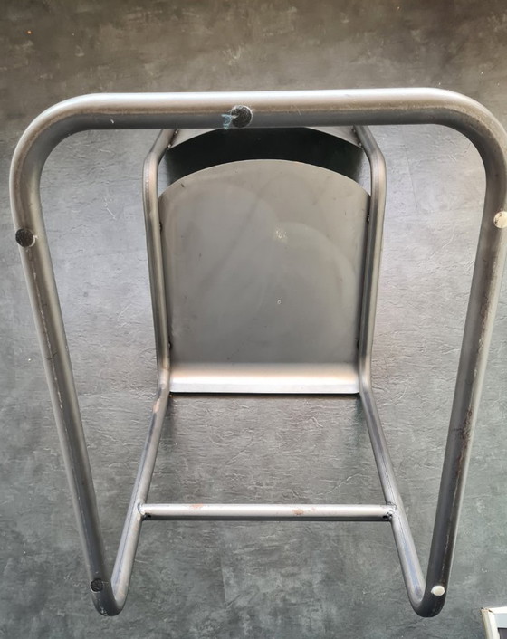 Image 1 of Sgabello in metallo sospeso della Schoolhouse di Restoration Hardware