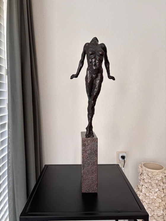 Image 1 of Moderne kunst brons sculptuur