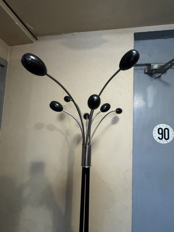 Appendiabiti di design italiano – Metallo cromato e laccato nero – Anni '60-'70 (photo 5 of 13)