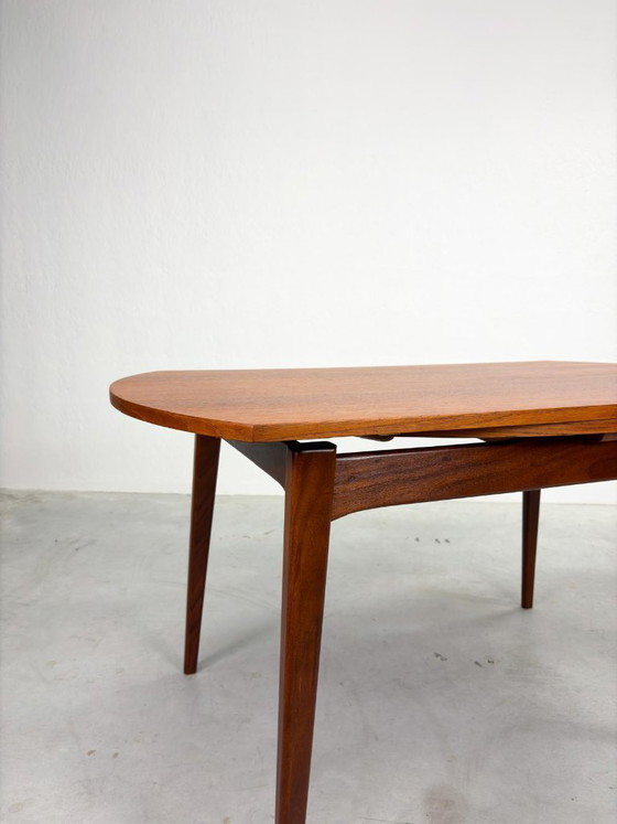 Round Milan Dining Table by Louis van Teeffelen – Wood (photo 10 of 19)