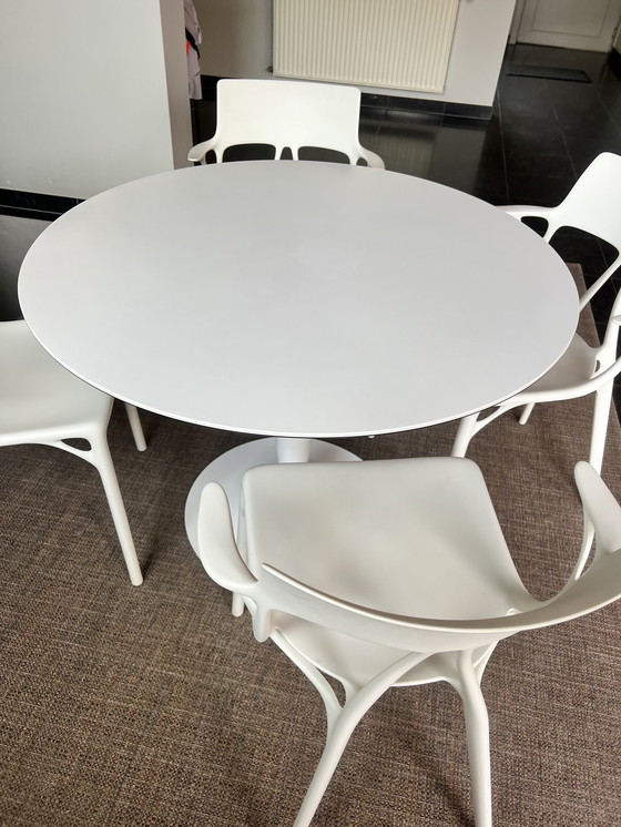 Image 1 of Set of Sovet Italia design table and 4 Kartell chairs by Philippe Starck
