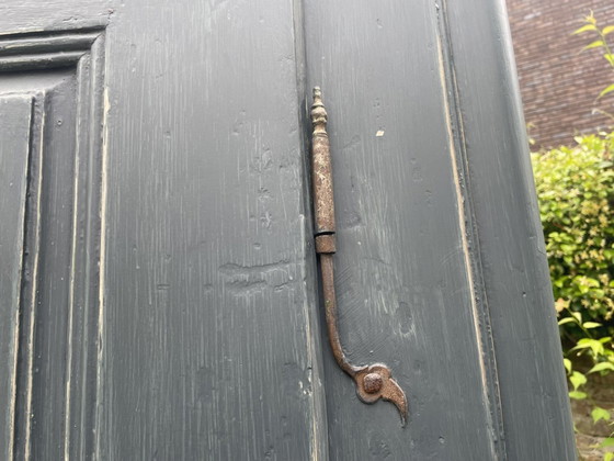Image 1 of 18E Eeuwse Kledingkast Keukenkast Halkast Legkast Frans  Antiek