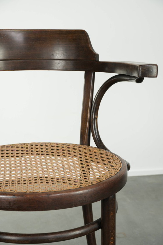 Image 1 of Chaise d'appoint/de salle à manger/de café Cosmos vintage originale en toile, avec un bois élégamment courbé dans le style Thone