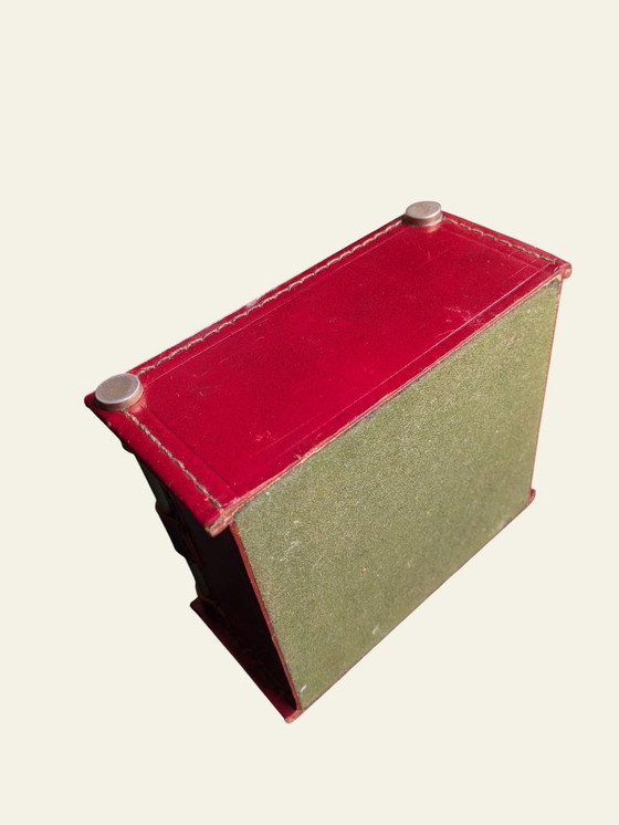 Image 1 of Raro posacenere di metà secolo in vetro giallo con custodia in pelle rossa | anni '60 vintage