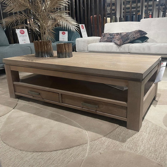 Image 1 of Mesa de centro MWP