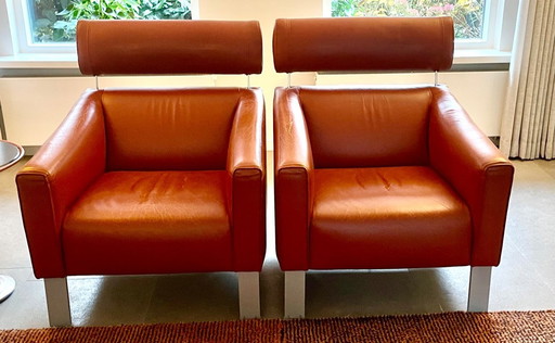 Set aus zwei Leolux Patachou Ledersesseln. Farbe: Oxid