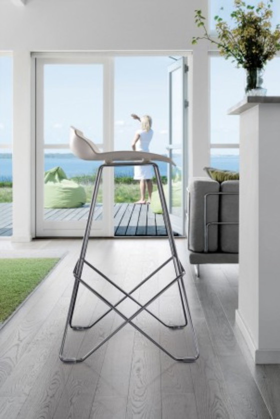 2 Witte Design Barkrukken Van Kaleidos, Model Cami. – Kaleidos Stool, Fiberglass, Plastic (photo 3 of 9)