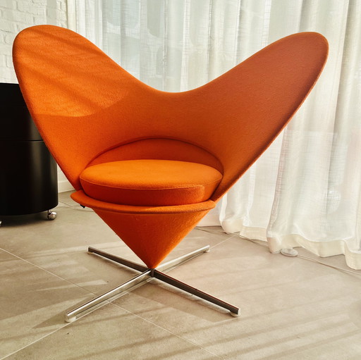 Vitra Heart Cone Chair oranje Verner Panton