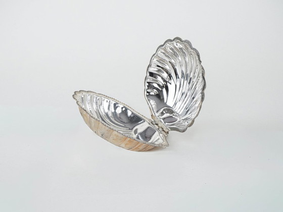 Image 1 of Metal shell-shaped box, Italian design, 1960s, made in Italy