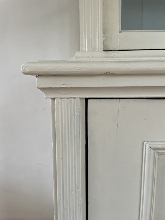 Image 1 of Vitrinekast antiek