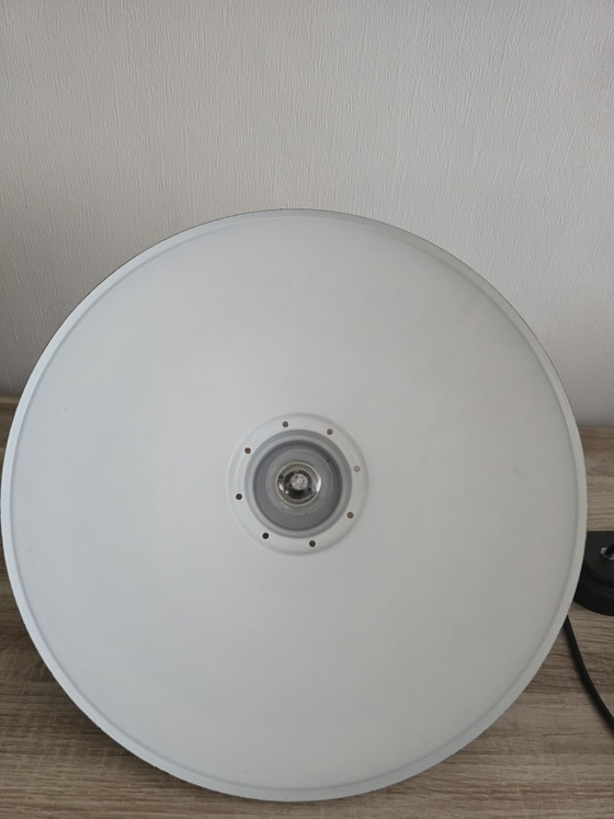 Image 1 of Autentica lampada a sospensione industriale con meccanismo a sollevamento e abbassamento – Patina in bronzo anticato