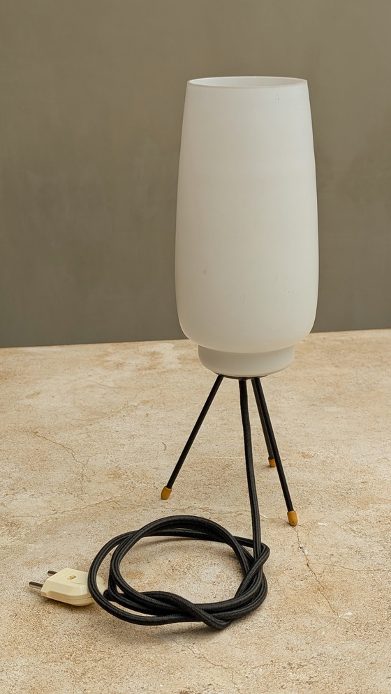 Image 1 of Lampada da tavolo minimalista danese anni '60