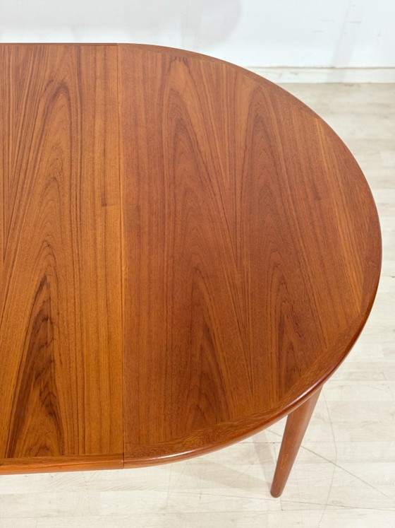 Danish Design Teak Round Dining Table - Extendable / Teak Dining Table / Mid Century Teak Table / – Wood (photo 12 of 18)
