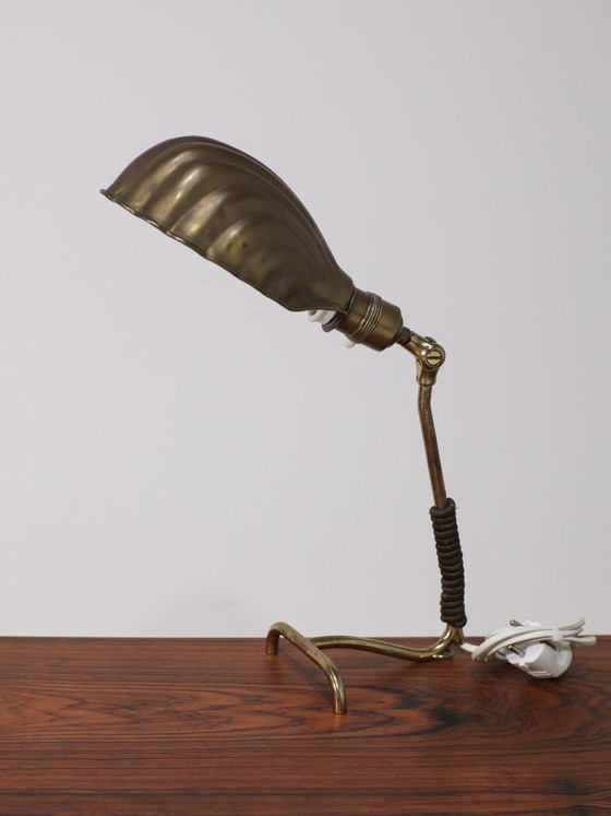 Image 1 of Art Deco table lamp desk lamp brass shell