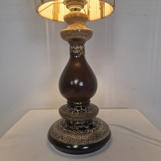 Image 1 of Cool vintage lamp on a ceramic base