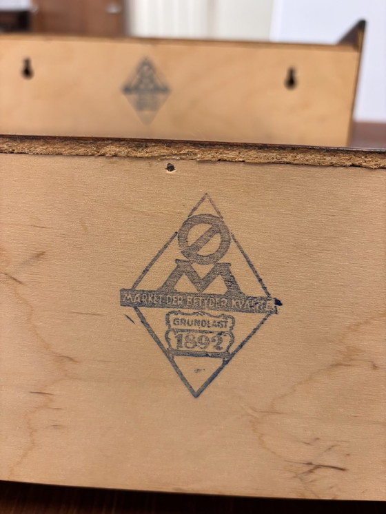 Image 1 of Vintage wandkastjes Ølholm Møbelfabrik palissander