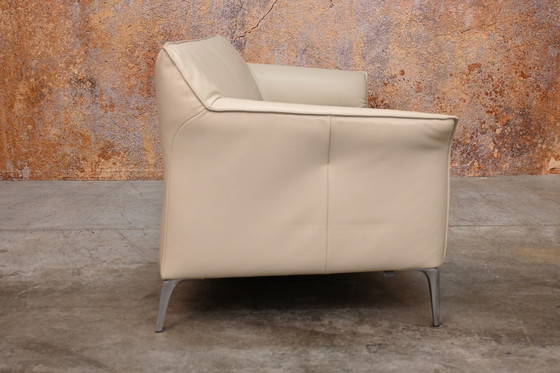 Image 1 of Leolux Mayon beige leather designer sofa