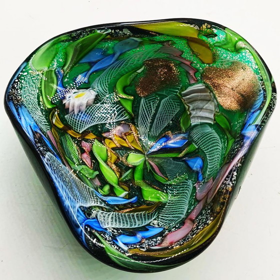 Image 1 of Cendrier d'exception en verre de Murano, signé Dino Martens - Tutti Frutti, années 1950. Fabriqué en Italie. 13 cm.