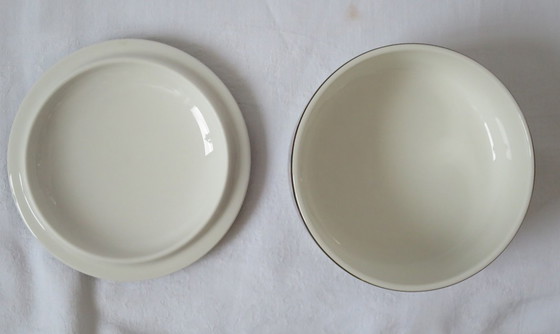 Image 1 of Villeroy & Boch Cat Cat Box lidded box