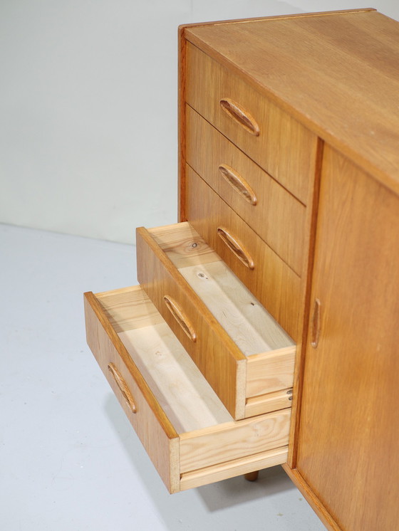 Image 1 of Lowboard lang dressoir Deens vintage eiken