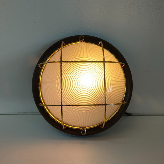 Image 1 of Lampade da parete a fienile vintage anni '70 (vetro diffuso)